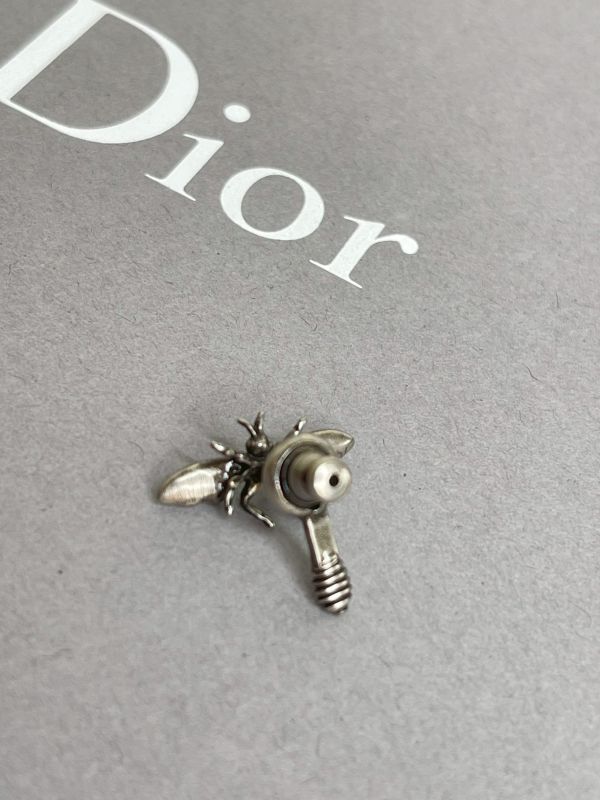 【分期0利率】DIOR J'adior 水鑽蜜蜂不對稱耳環【9成新】 