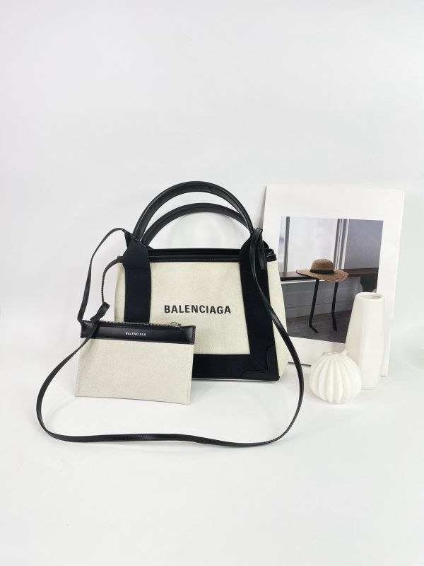 【9成新】Balenciaga Navy Cabas XS(背帶款) 