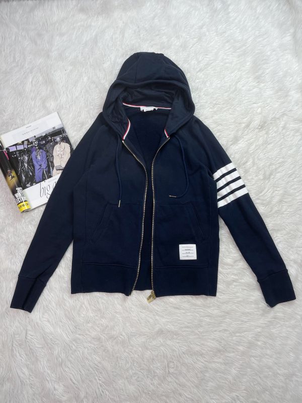 【分期0利率】THOM BROWNE 連帽外套 海軍藍【95成新】 