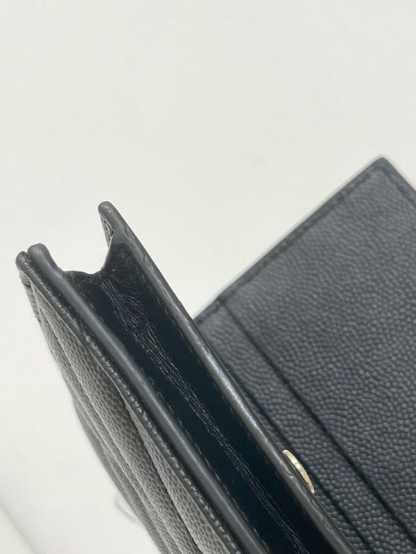 【95成新】YSL 魚子醬對開短夾 