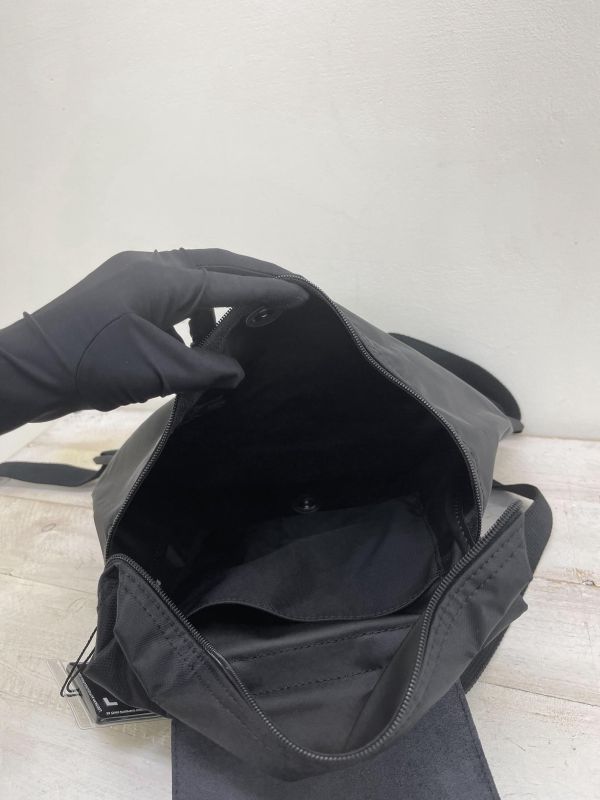 【未使用閒置品】LONGCHAMP 尼龍後背包 