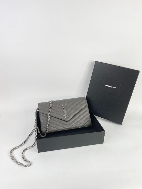 【99成新】YSL WOC 魚子醬鍊包 22.5CM 