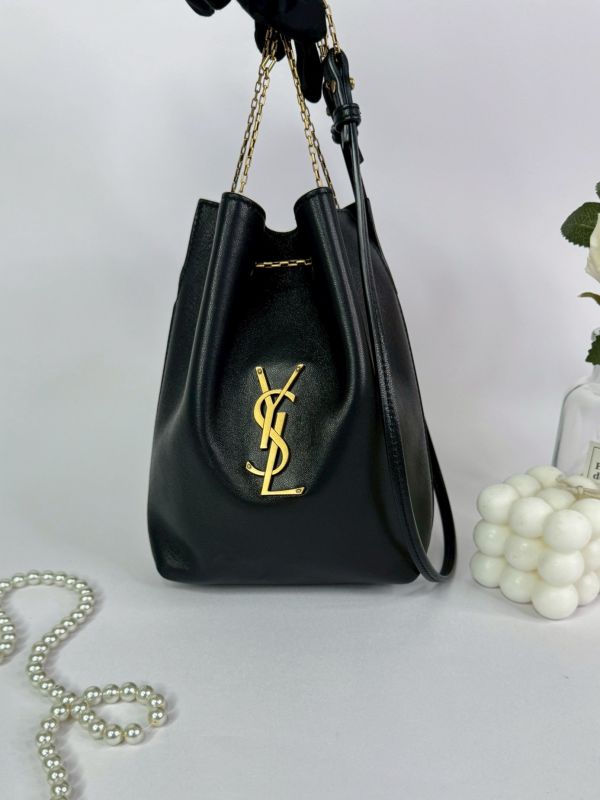 【分期0利率】YSL POCHON 小羊皮手袋【95成新】 