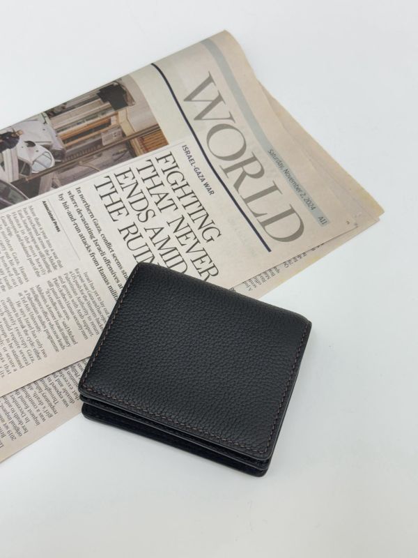【95成新】BURBERRY TB 對開短夾 