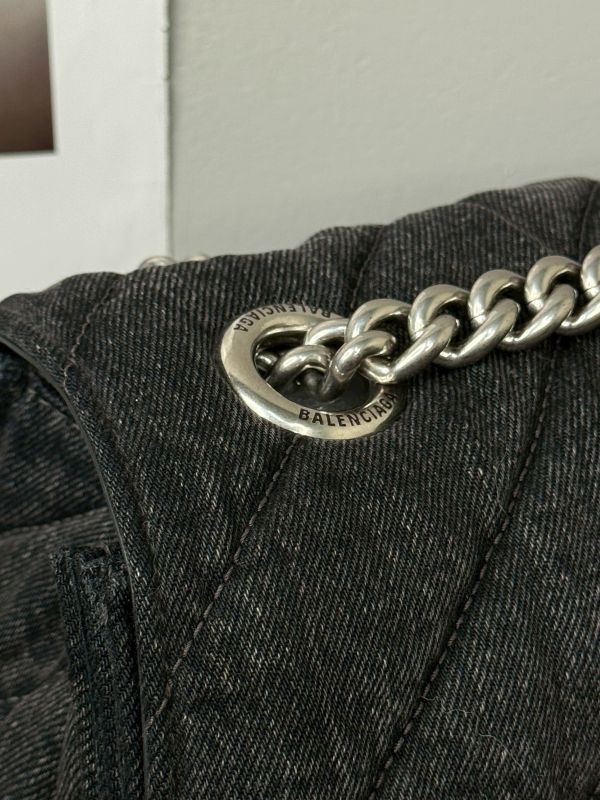 【分期0利率】BALENCIAGA CRUSH 绗縫牛仔沙漏包 中號【99成新】 