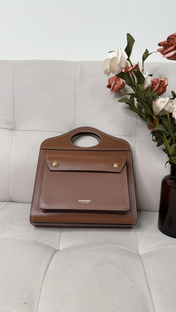 【12期0利率】BURBERRY MINI pocket bag 手提 斜背包 焦糖色【95成新】 