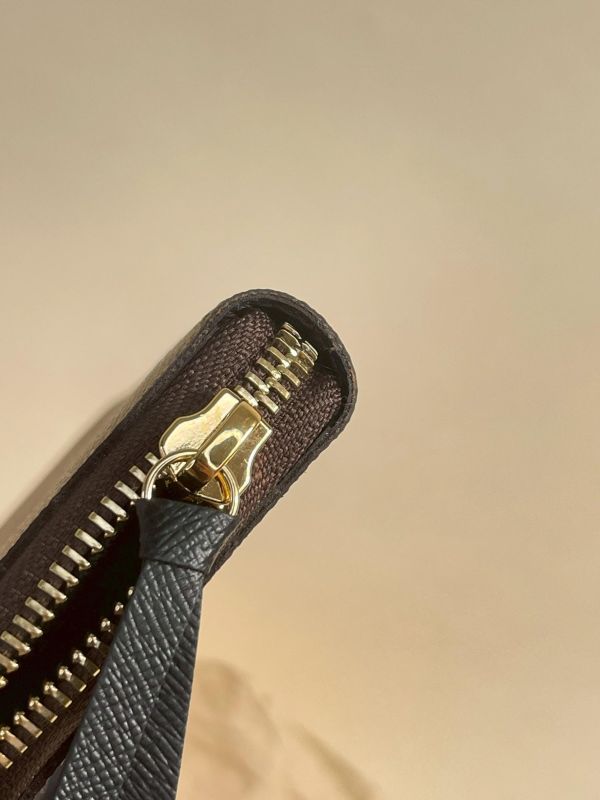 【未使用閒置品】LV Clémence 錢包 