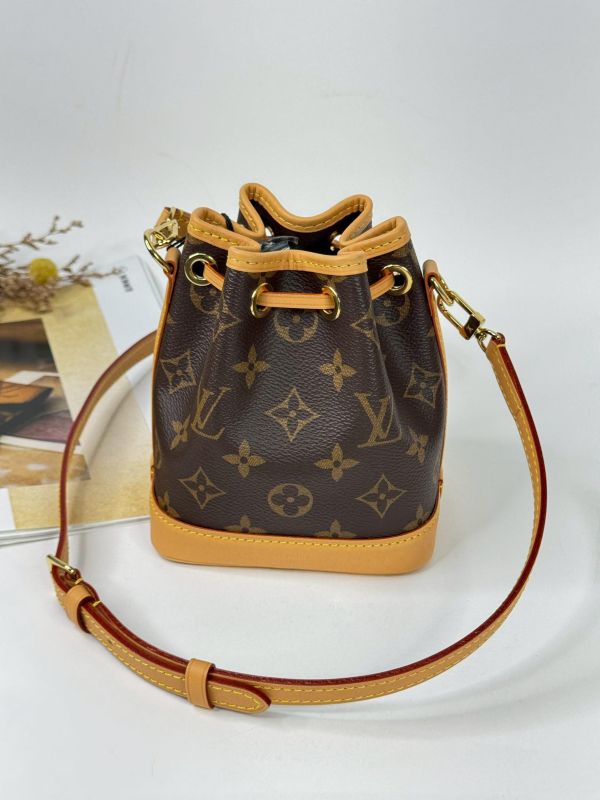 【99成新】LV Nano Noé 