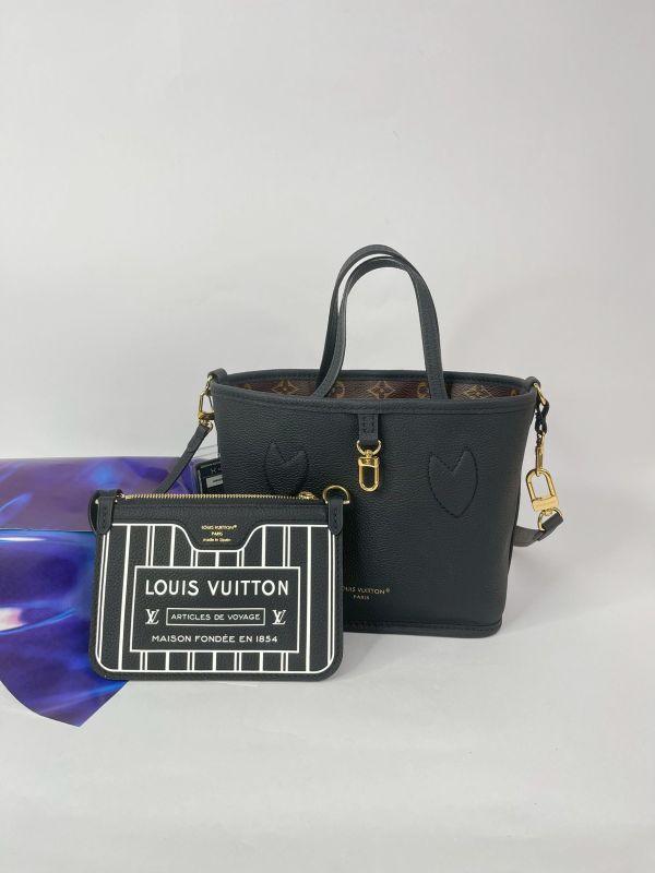 【99成新】LV Neverfull Inside Out BB 