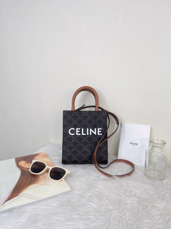 【分期0利率】CELINE老花琴譜包【99成新】 