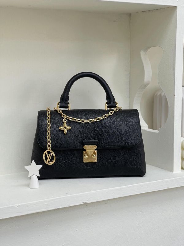 【未使用閒置品】LV Nano Madeleine 