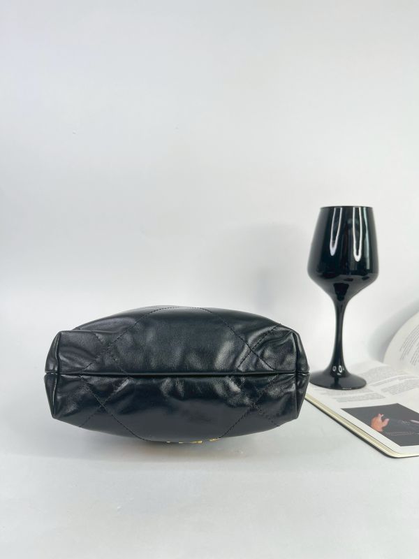 【95成新】CHANEL 22 迷你束口包 