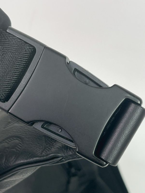 【未使用閒置品】LV Discovery PM 腰包 