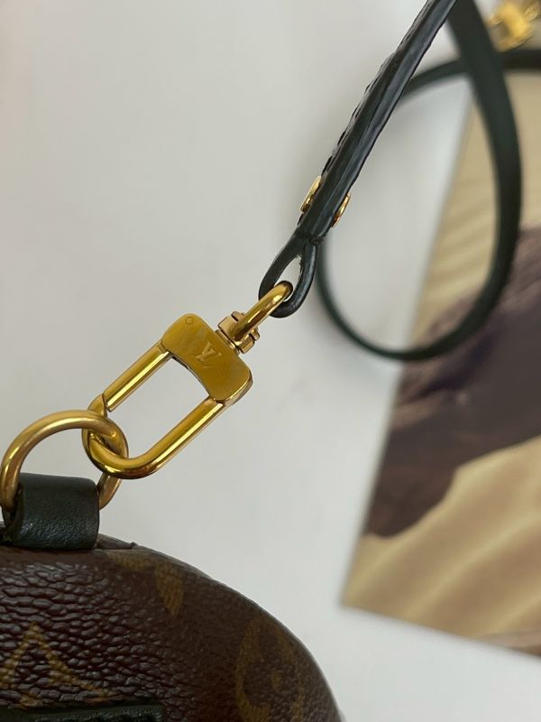 【分期0利率】LV Palm Springs Mini 【9成新】 