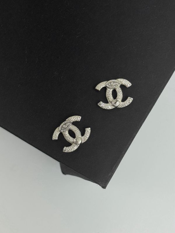 【95成新】CHANEL 雙C水鑽LOGO 耳針 