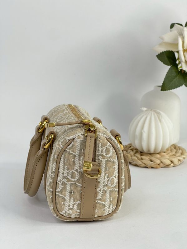 【99成新】DIOR Groove 17 