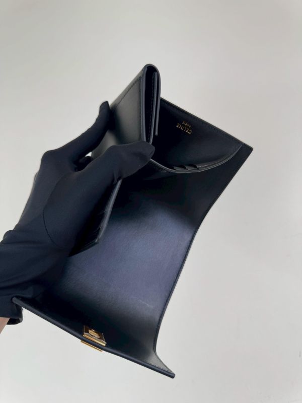 【99成新】CELINE 16 三折短夾 