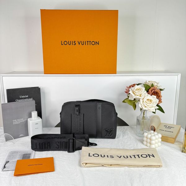 【99成新】【12期0利率] LV City Keepall(補尾款賣場） 