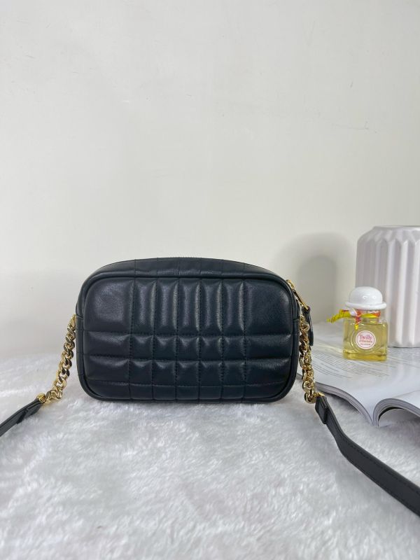 【95成新】BURBERRY Lola 羊皮縫線迷你斜背相機包 