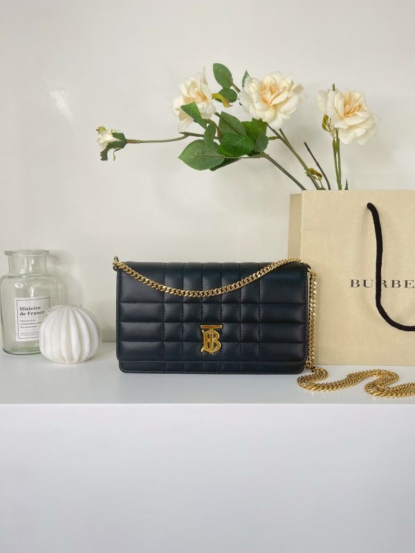 【分期0利率】BURBERRY LOLA 羊皮鍊帶 WOC【9成新】 