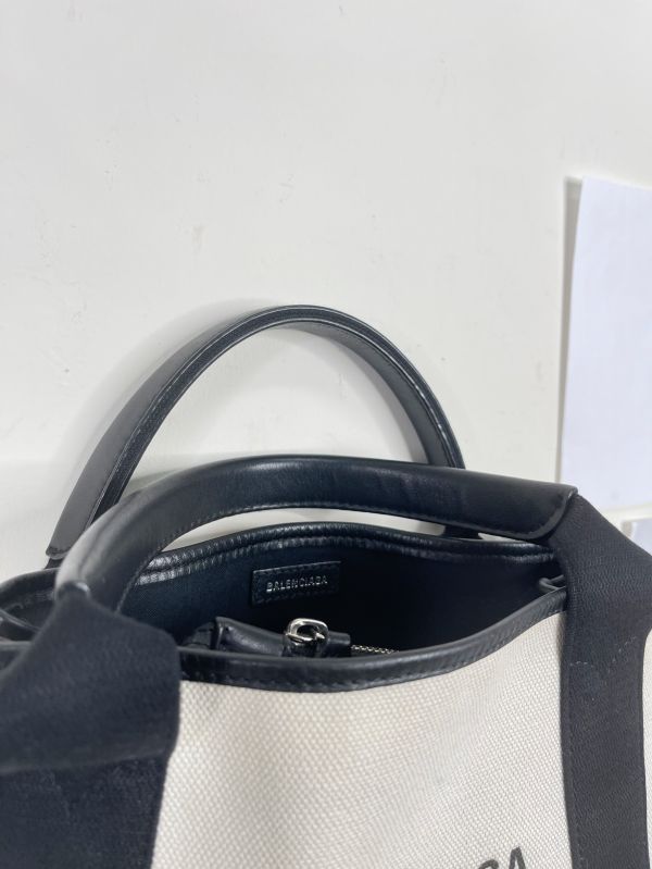 【分期0利率】Balenciaga Navy Cabas XS(背帶款)【9成新】 