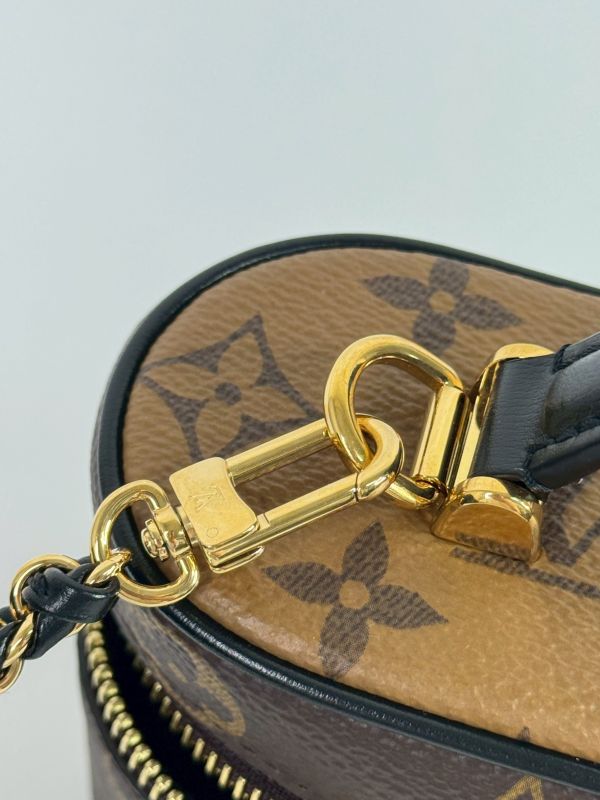 【分期0利率】LV Vanity Chain Pouch【99成新】 