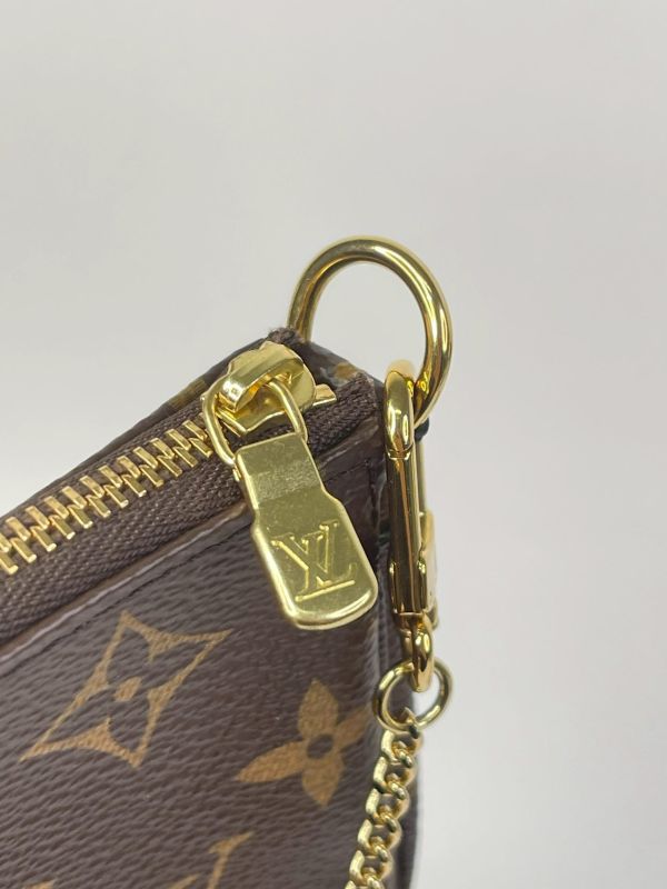 【9成新】LV Mini Pochette Accessoires 迷你麻將包 