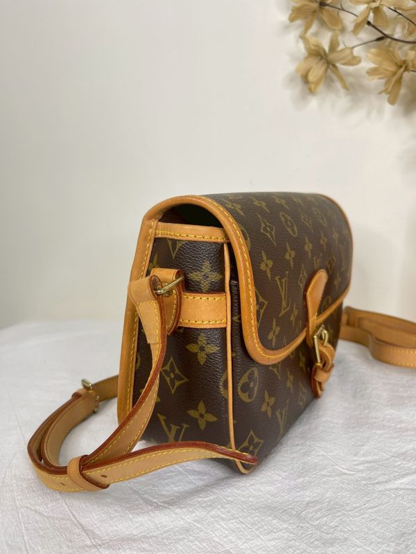 【分期0利率】LV VINTAGE 老花法棍包【9成新】 