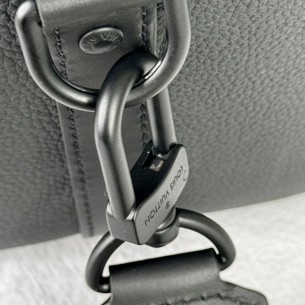 【99成新】【12期0利率] LV City Keepall(補尾款賣場） 