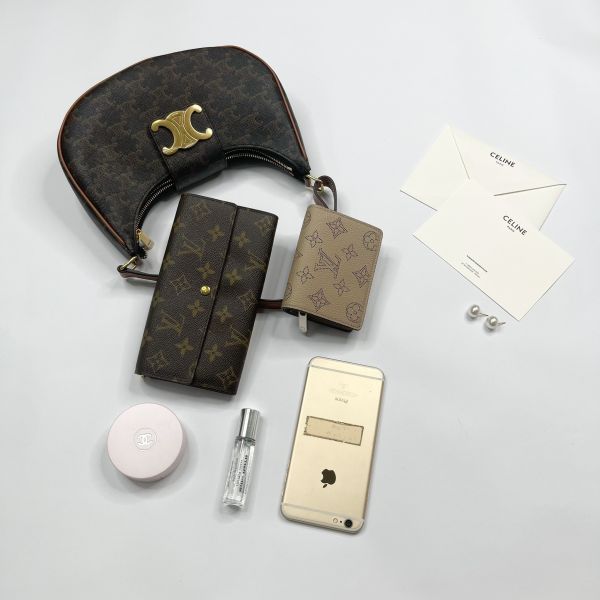 【12期0利率】CELINE AVA TRIOMPHE標誌印花牛皮革中號手袋【全新閒置】 