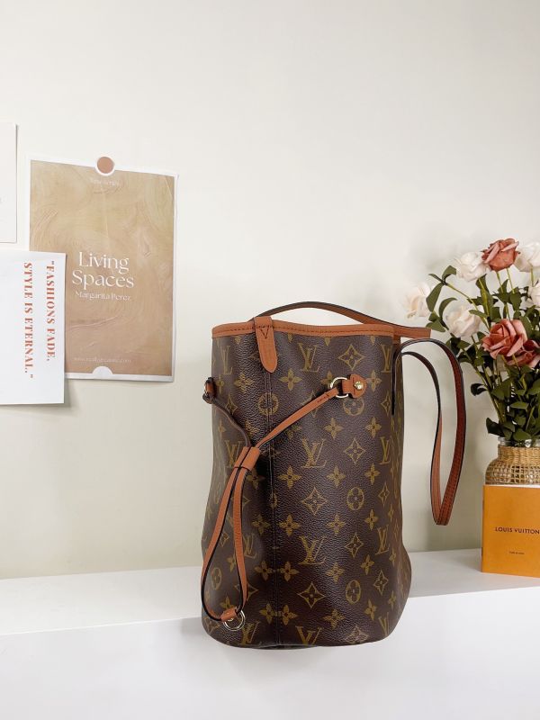 【分期0利率】LV Neverfull Inside Out MM【全新品】 