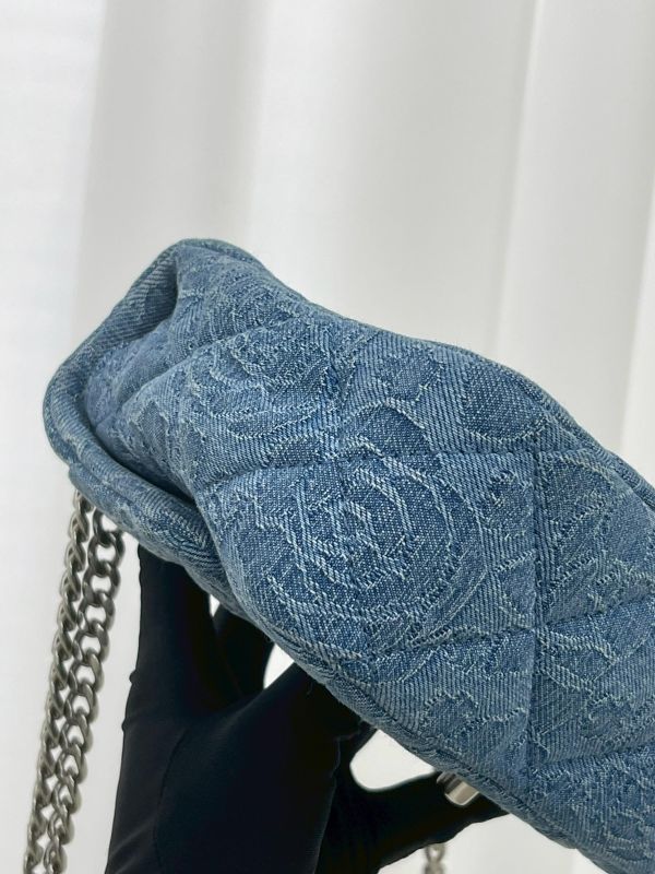 【95成新】CHANEL 23P 單寧山茶花愛心扣方胖 