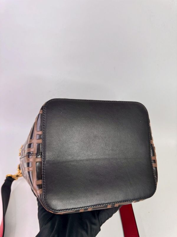 【9成新】FENDI  Mon Tresor 水桶包 大號 