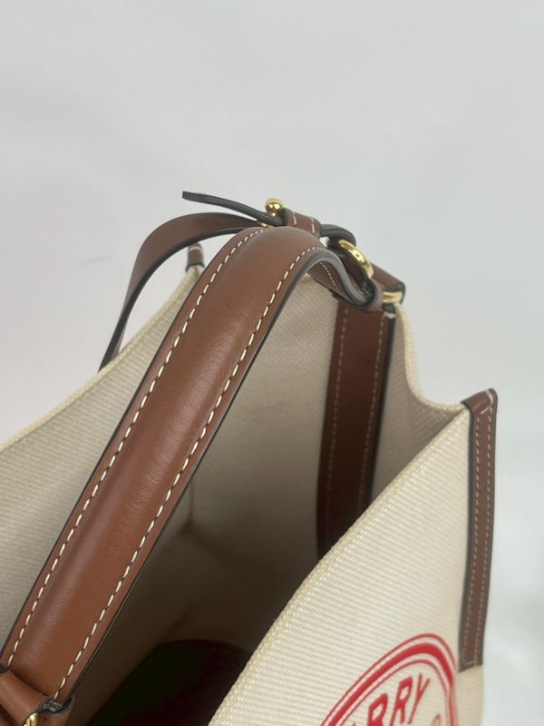 【9成新】BURBERRY  PEGGY 燙印LOGO水桶包 