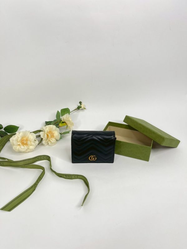 【分期0利率】GUCCI Marmont 愛心兩摺拉鍊零錢袋短夾【99成新】 