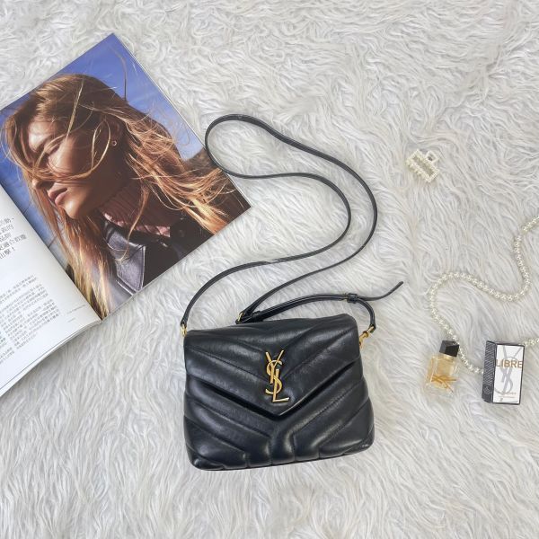 【分期0利率】 YSL LOULOU絎縫皮革Toy手袋 MINI 【9成新】 