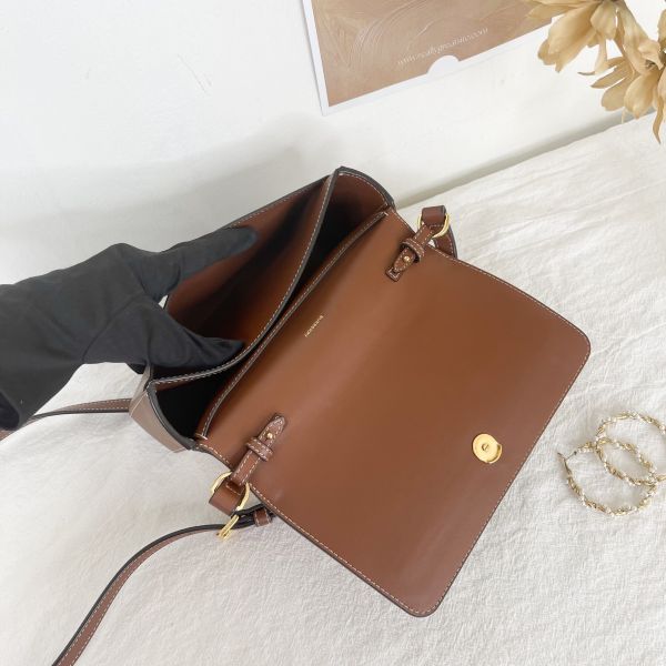 【12期0利率】BURBERRY 印花帆布及皮革翻蓋斜背包【95成新】 
