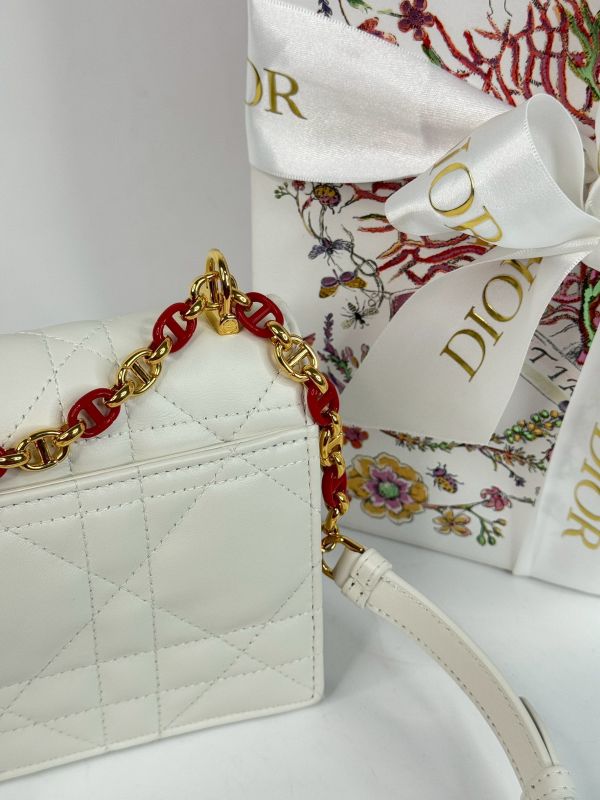 【分期0利率】DIOR MISS CARO 迷你包2025情人節限定款【99成新】 