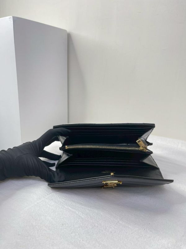 【95成新】YSL MONOGRAM 魚子醬信封長夾 