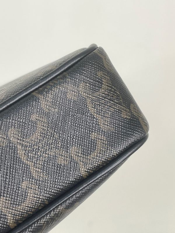 【99成新】CELINE Horizontal 相機包 