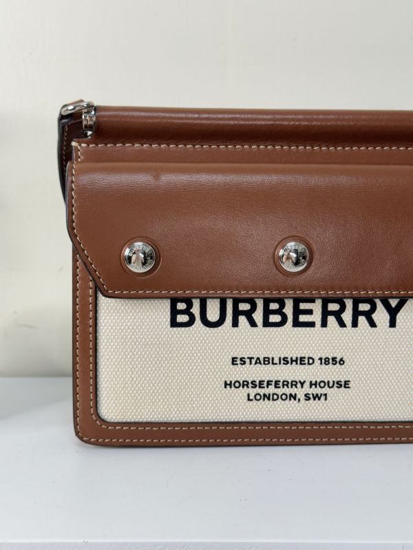 【分期0利率】BURBERRY MINI HORSEFERRY斜背包【85成新】 