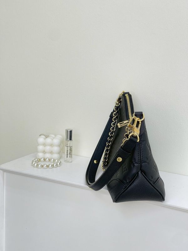 【未使用閒置品】LV Boulogne PM 牛角包 