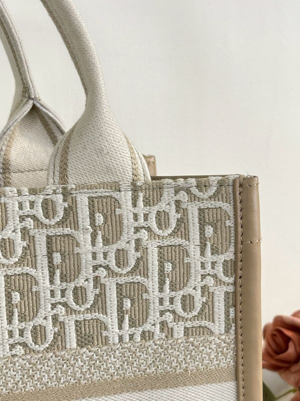 【分期0利率】DIOR Book Tote 小型托特包【95成新】 