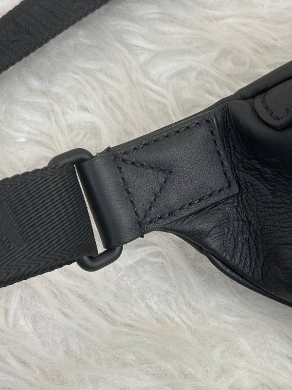 【分期0利率】LV Discovery PM 腰包【未使用閒置品】 