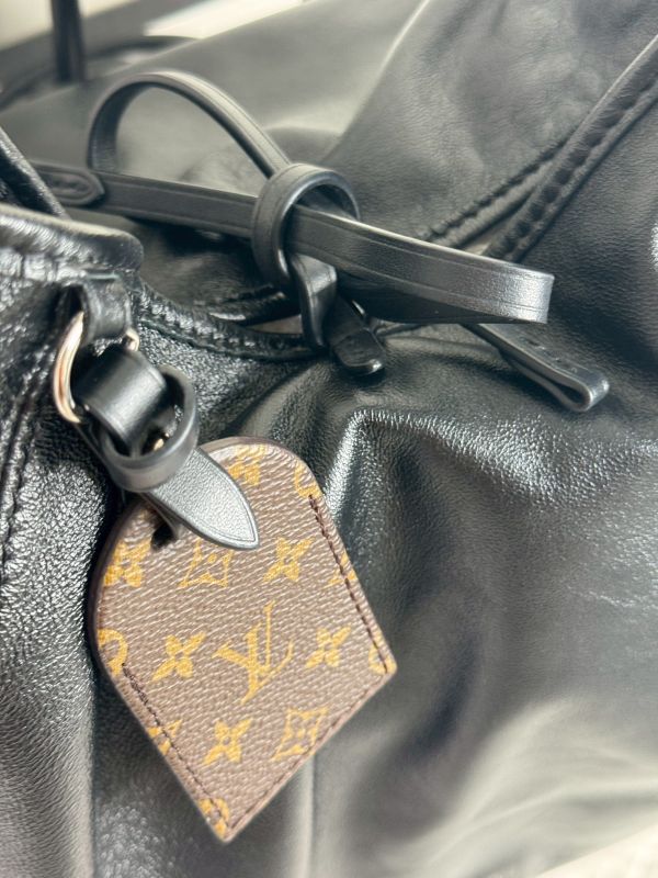 【分期0利率】LV CarryAll Vibe MM【9成新】 