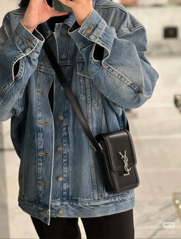 【分期0利率】YSL 直式翻蓋手機包 【95成新】 