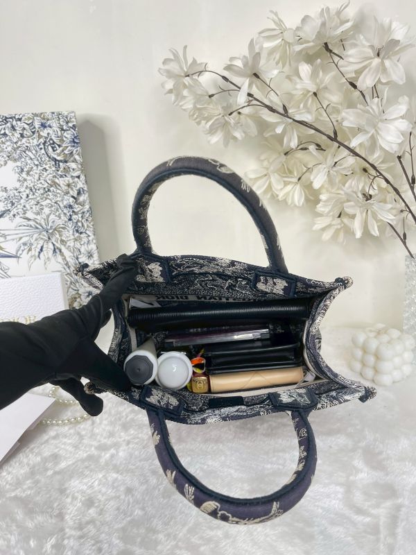 【分期0利率】DIOR BOOK TOTE 小型托特包【95成新】 