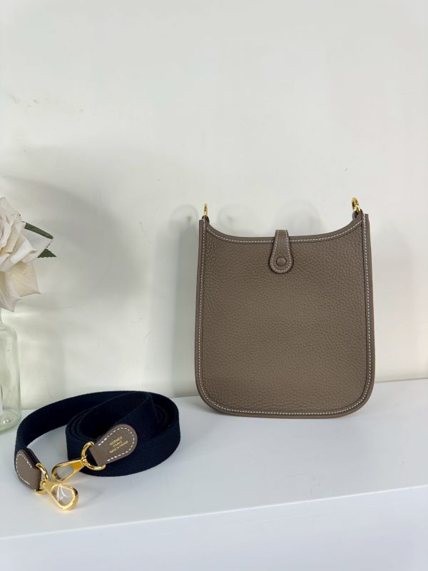 【分期0利率】HERMES Evelyne mini 大象灰【未使用閒置品】 