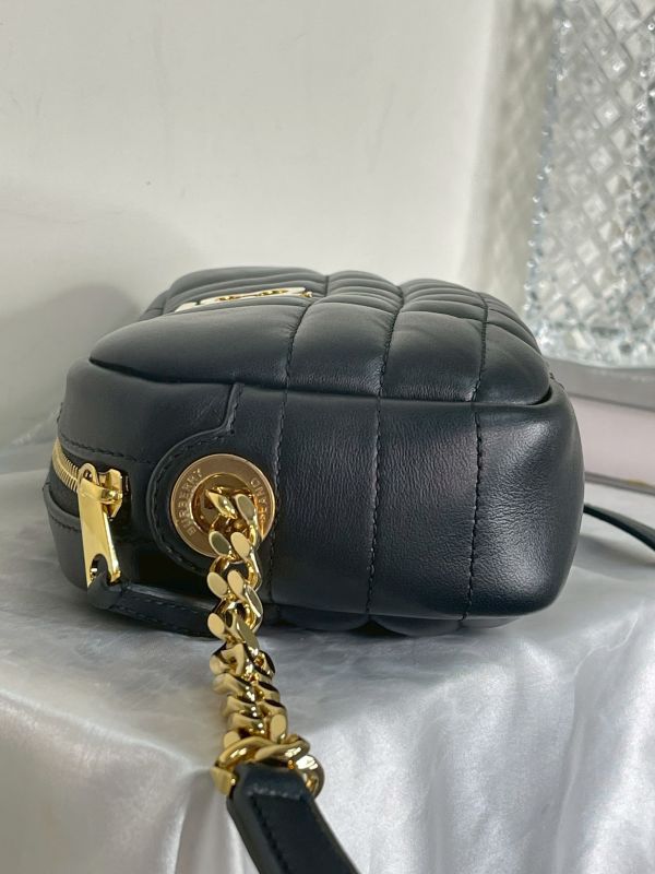 【99成新】BURBERRY Lola 羊皮縫線迷你斜背相機包 