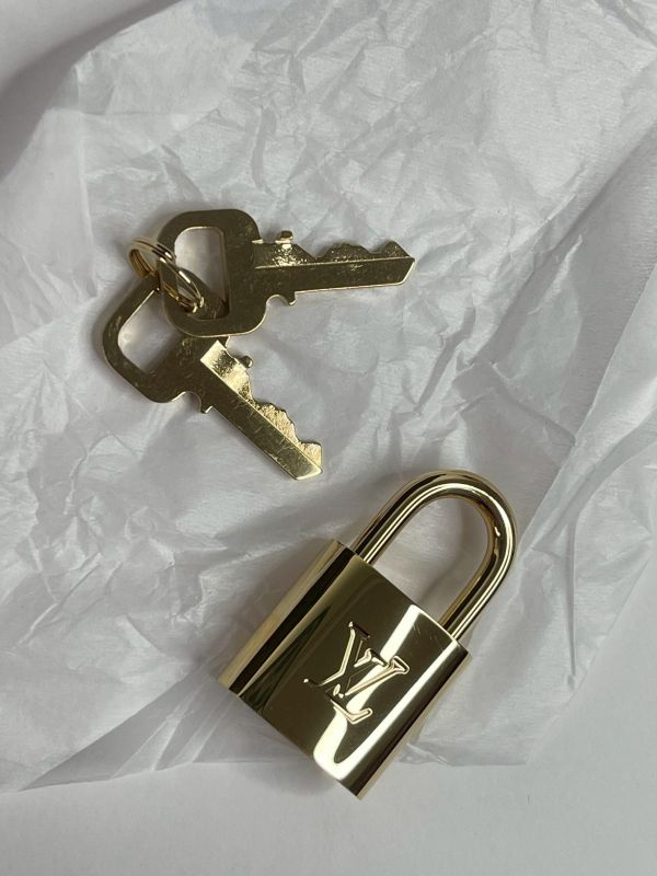 【99成新】LV ALMA BB 